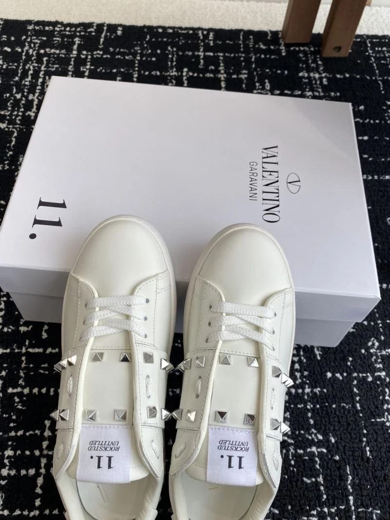 Valentino Rockstud Untitled Shoes Neat 36116