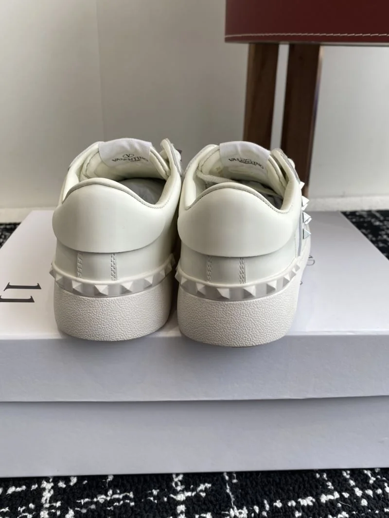 Valentino Rockstud Untitled Shoes Neat 36116