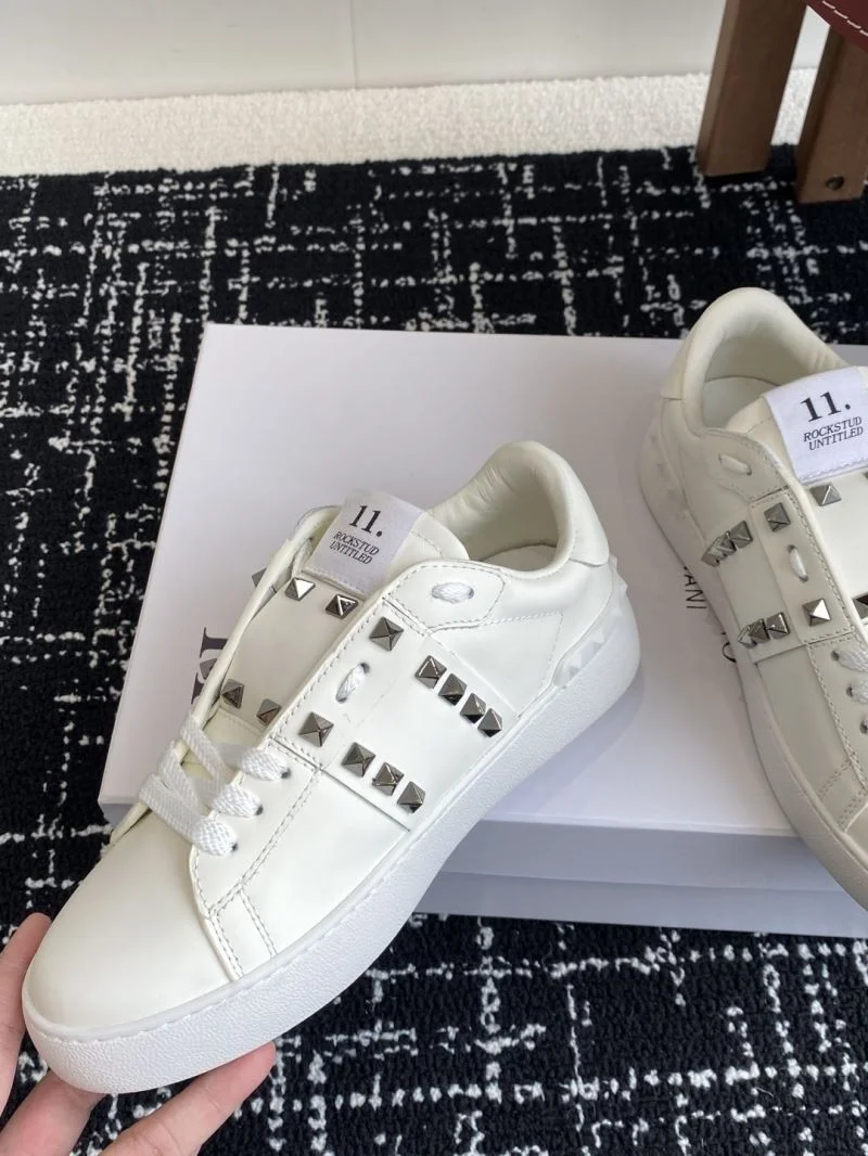 Valentino Rockstud Untitled Shoes WaterResistant 36101