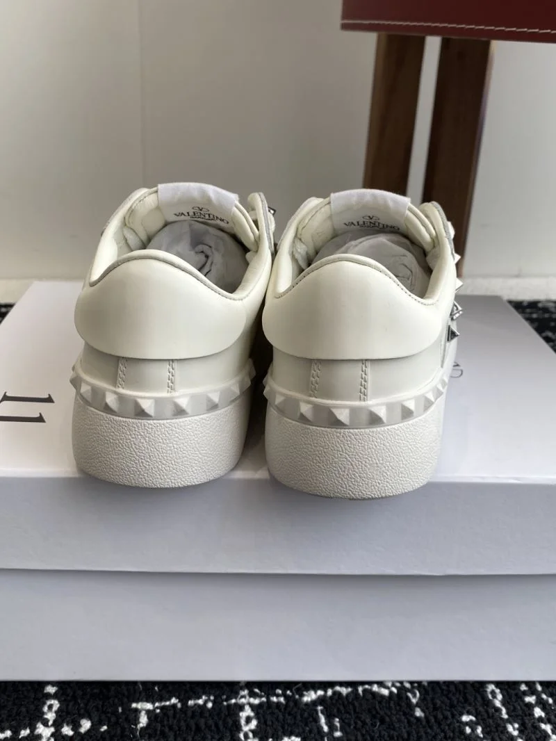 Valentino Rockstud Untitled Shoes WaterResistant 36101