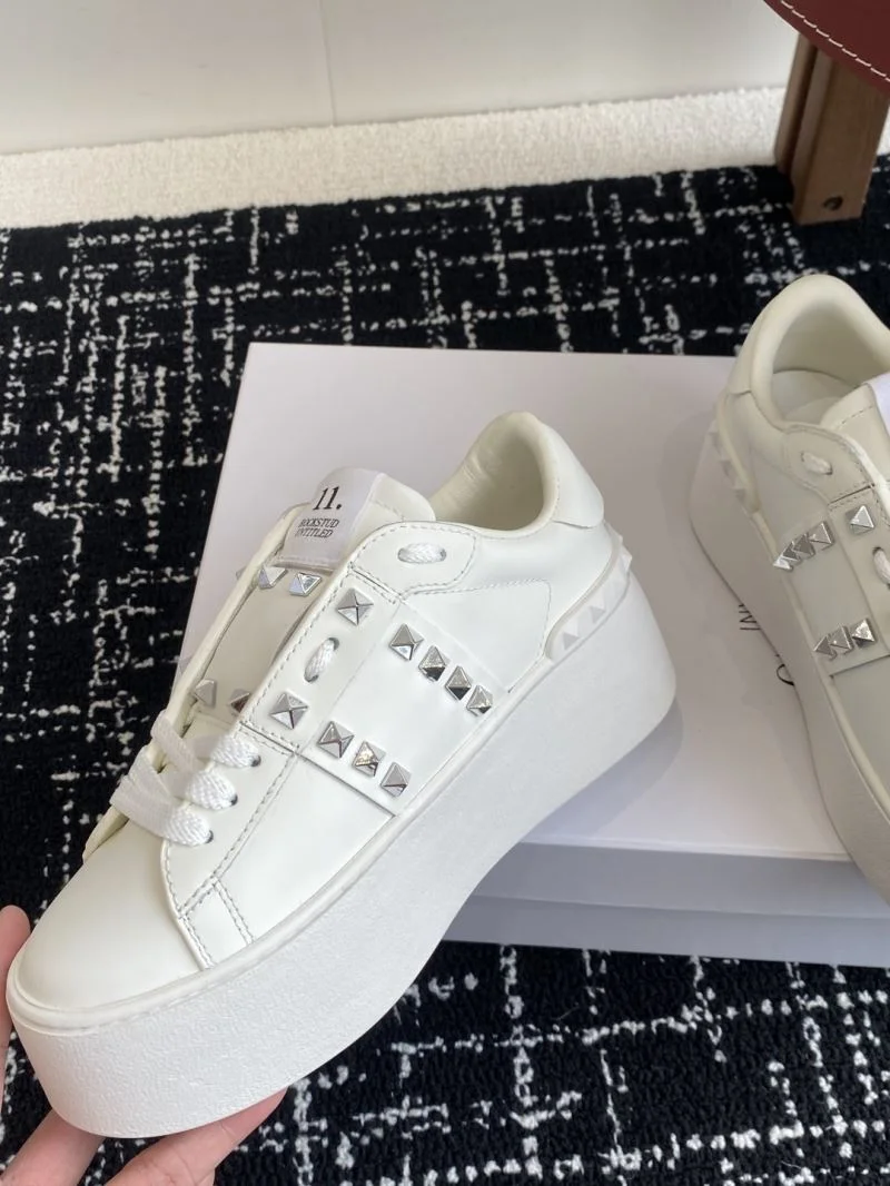 Valentino Rockstud Untitled Shoes Neat 36127