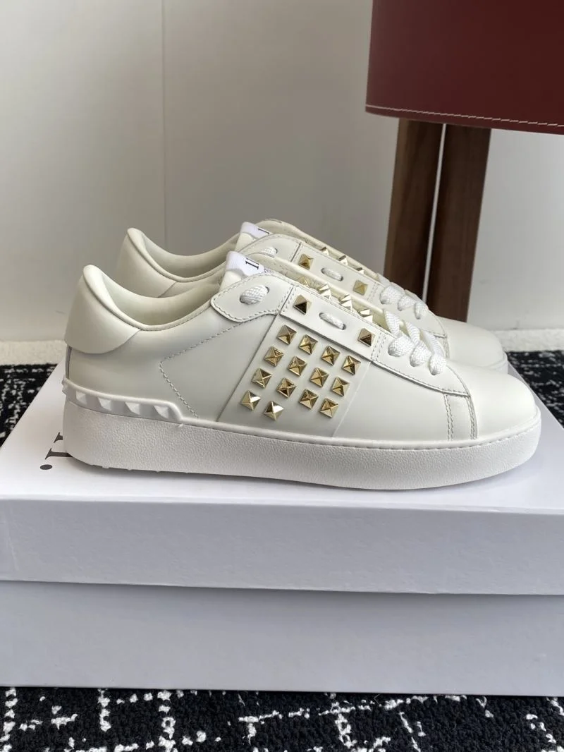 Valentino Rockstud Untitled Shoes GoAnywhere 36105