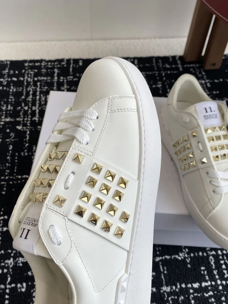 Valentino Rockstud Untitled Shoes GoAnywhere 36105