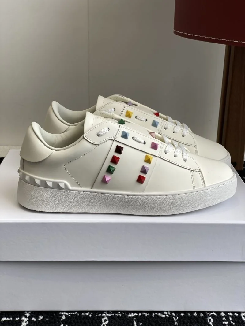 Valentino Rockstud Untitled Shoes FreshLook 36122