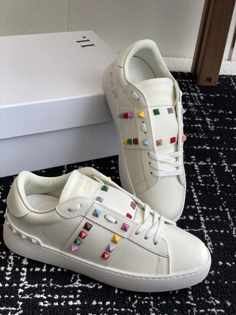 Valentino Rockstud Untitled Shoes FreshLook 36122