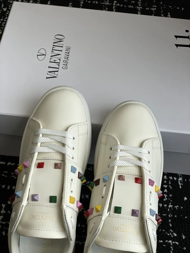 Valentino Rockstud Untitled Shoes FreshLook 36122