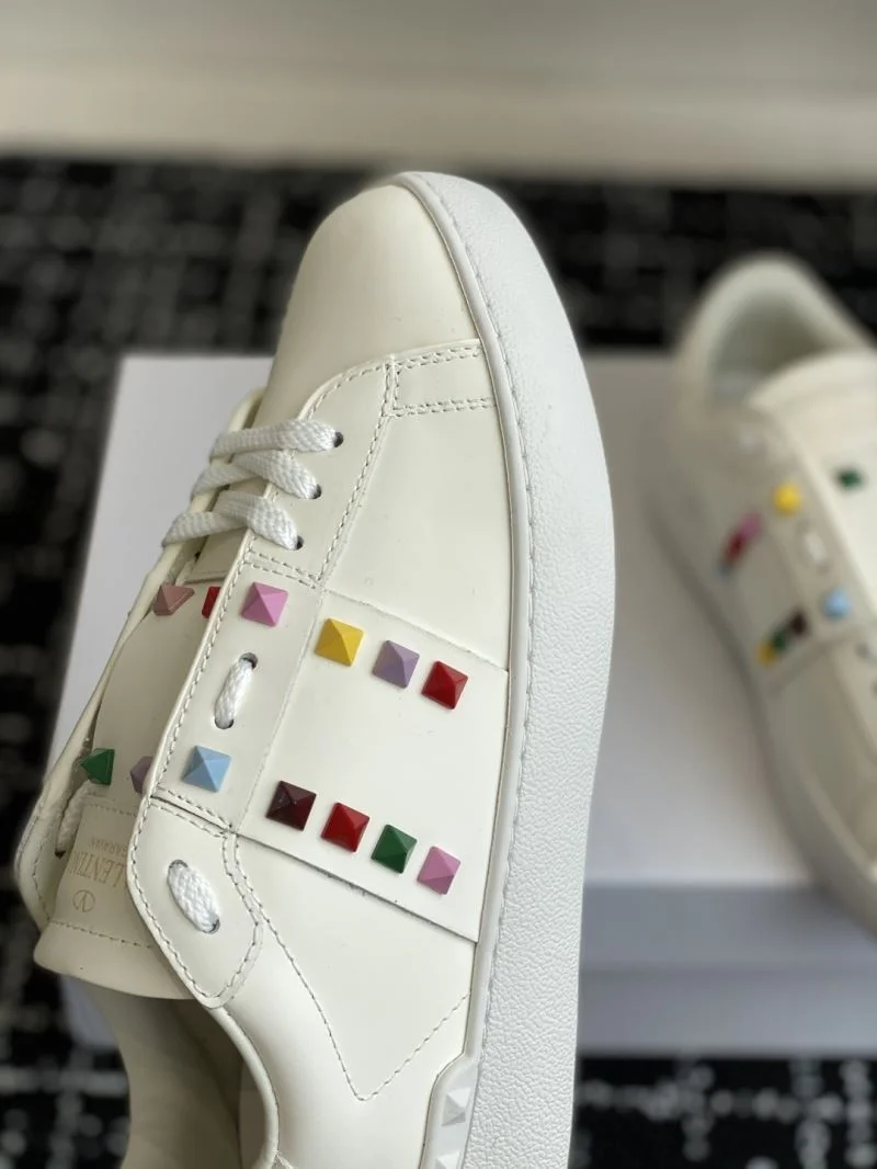 Valentino Rockstud Untitled Shoes FreshLook 36122