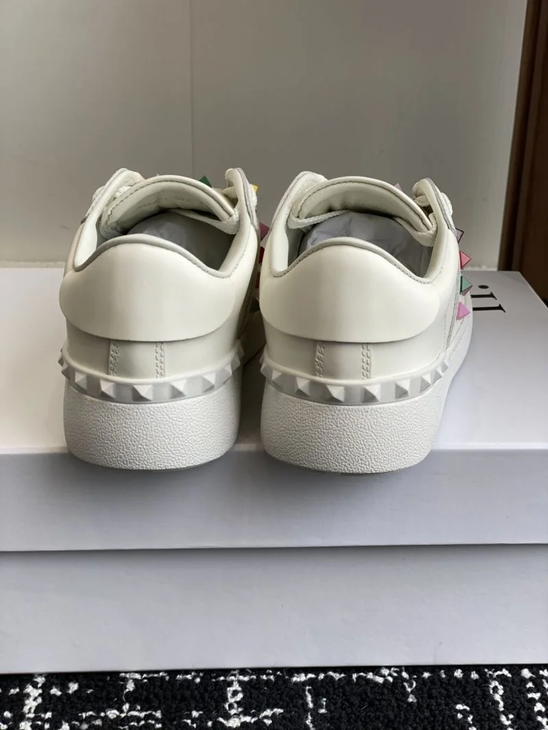 Valentino Rockstud Untitled Shoes FreshLook 36122