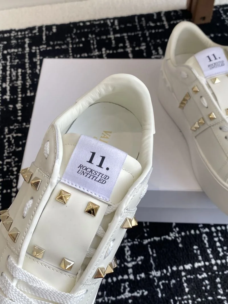 Valentino Rockstud Untitled Shoes Premium 36098