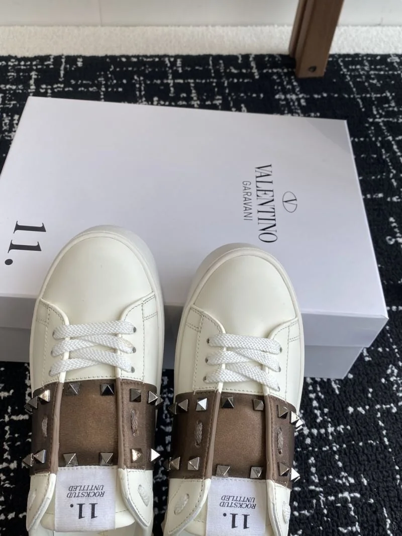 Valentino Rockstud Untitled Shoes WrinkleFree 36104