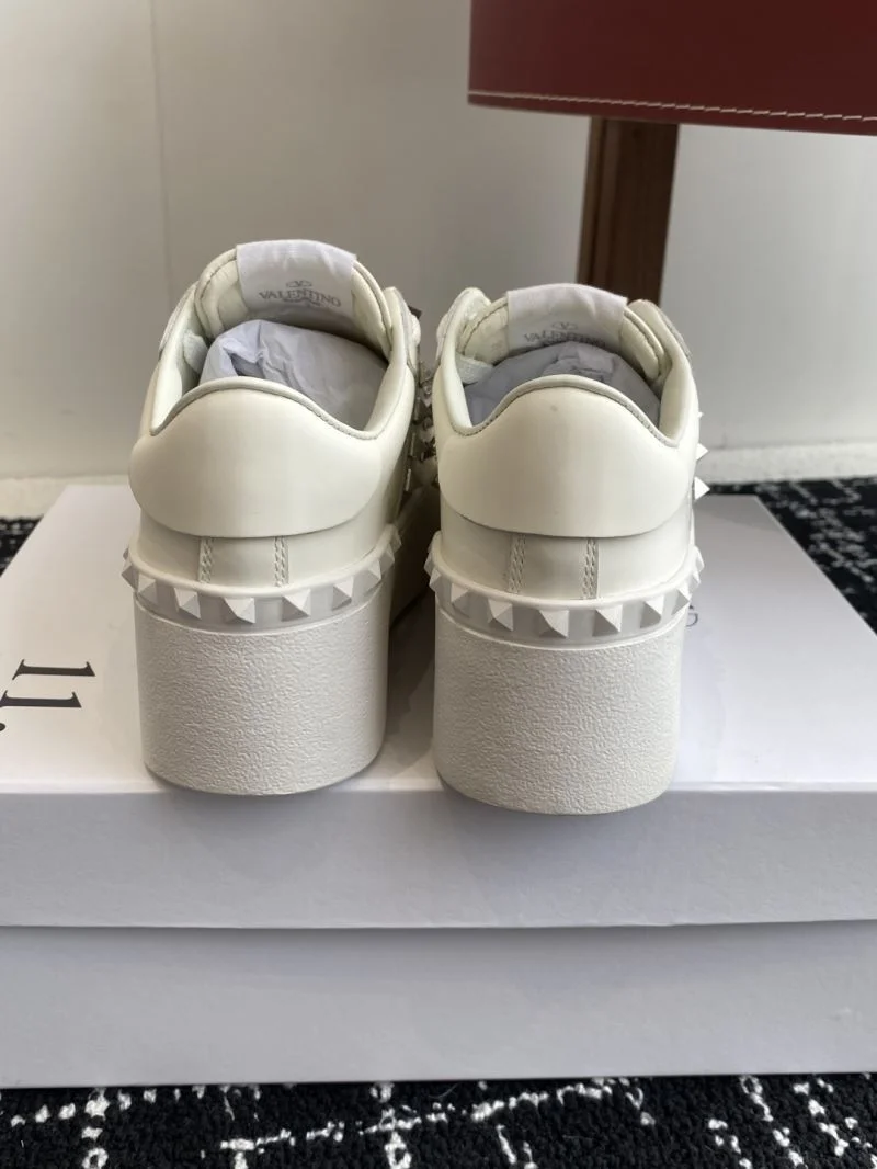 Valentino Rockstud Untitled Shoes WrinkleFree 36104