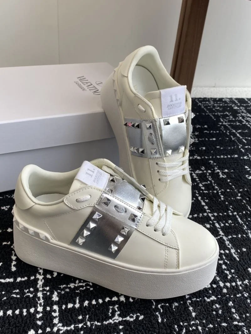 Valentino Rockstud Untitled Shoes ComfortFit 36102