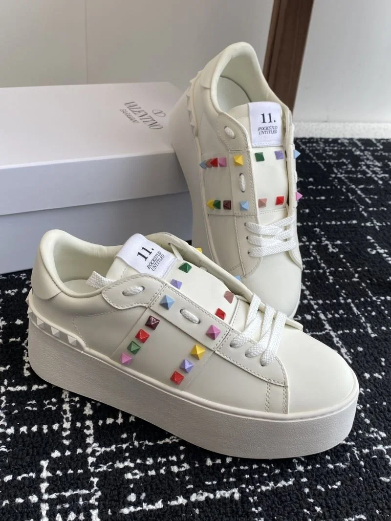 Casual Valentino Rockstud Untitled Shoes 36095