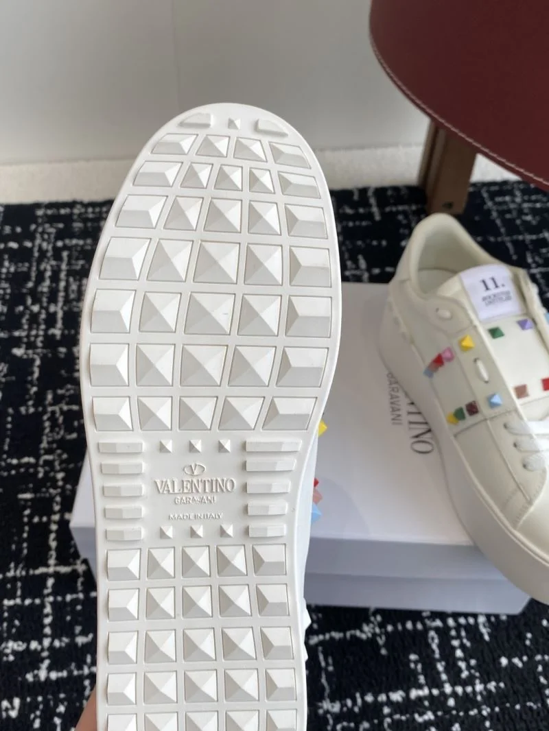 Casual Valentino Rockstud Untitled Shoes 36095