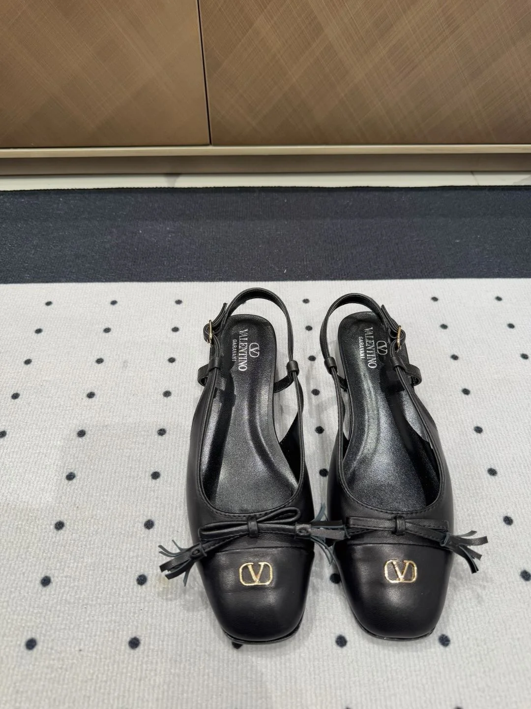 Valentino Sandals Packable 36254