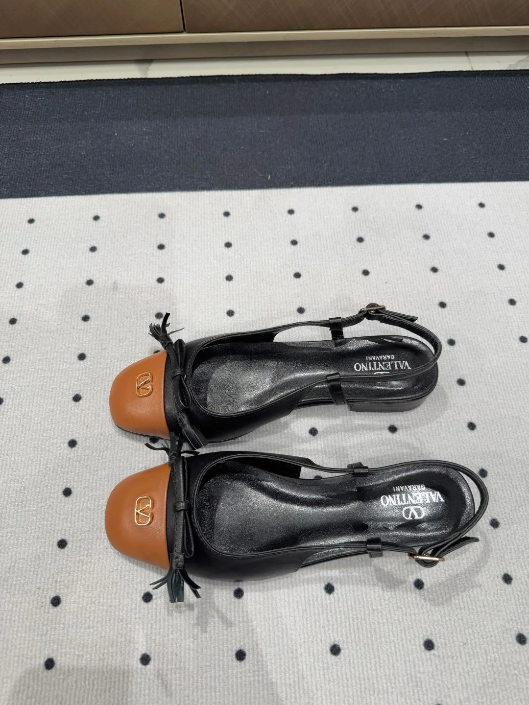 Valentino Sandals EyeCatching 36245