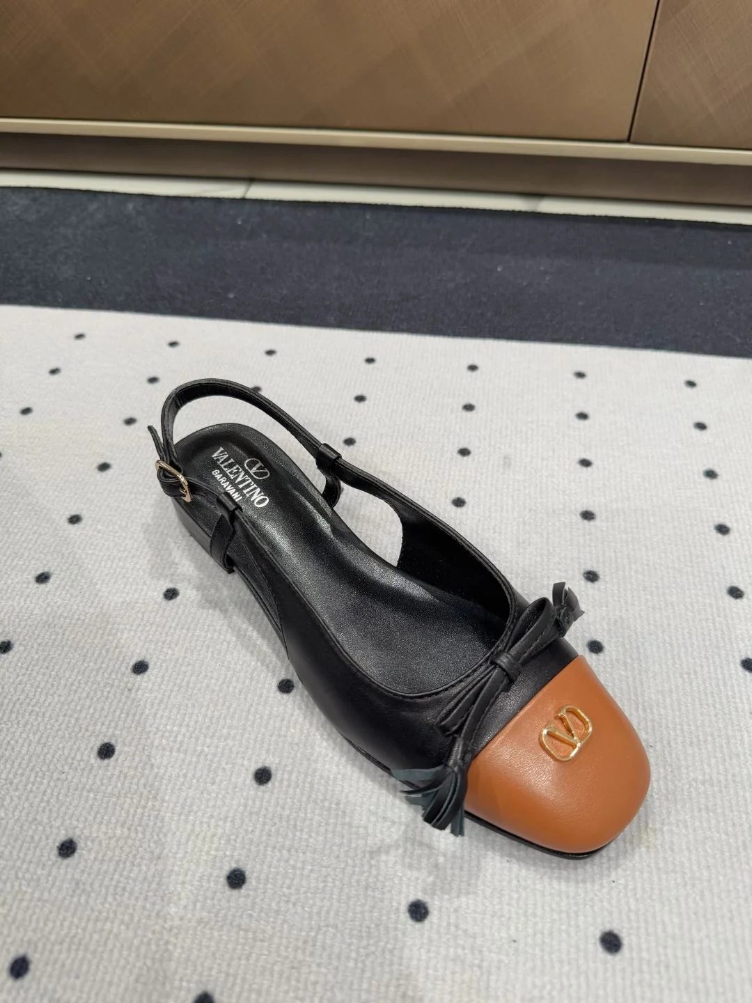 Valentino Sandals EyeCatching 36245