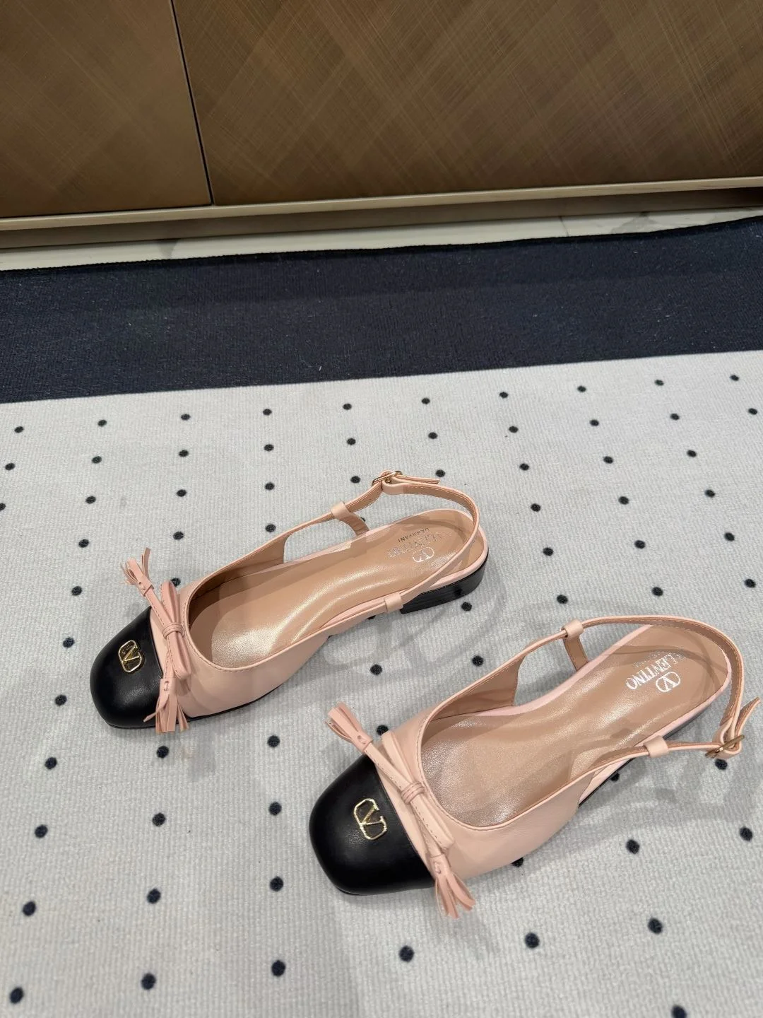 Valentino Sandals ZeroBulk 36256