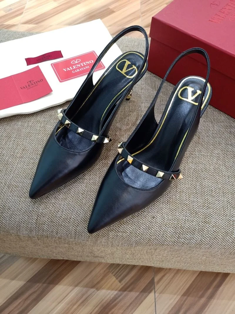 Sophisticated Valentino Sandals 36697