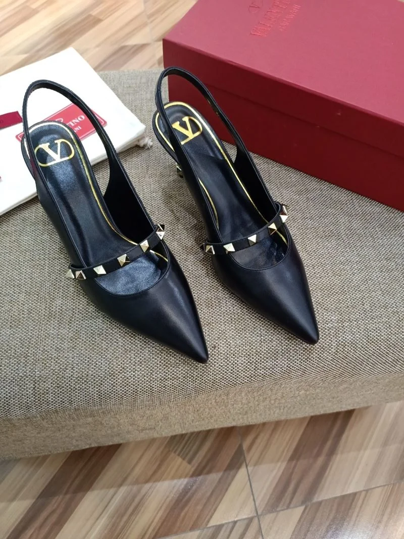 Sophisticated Valentino Sandals 36697