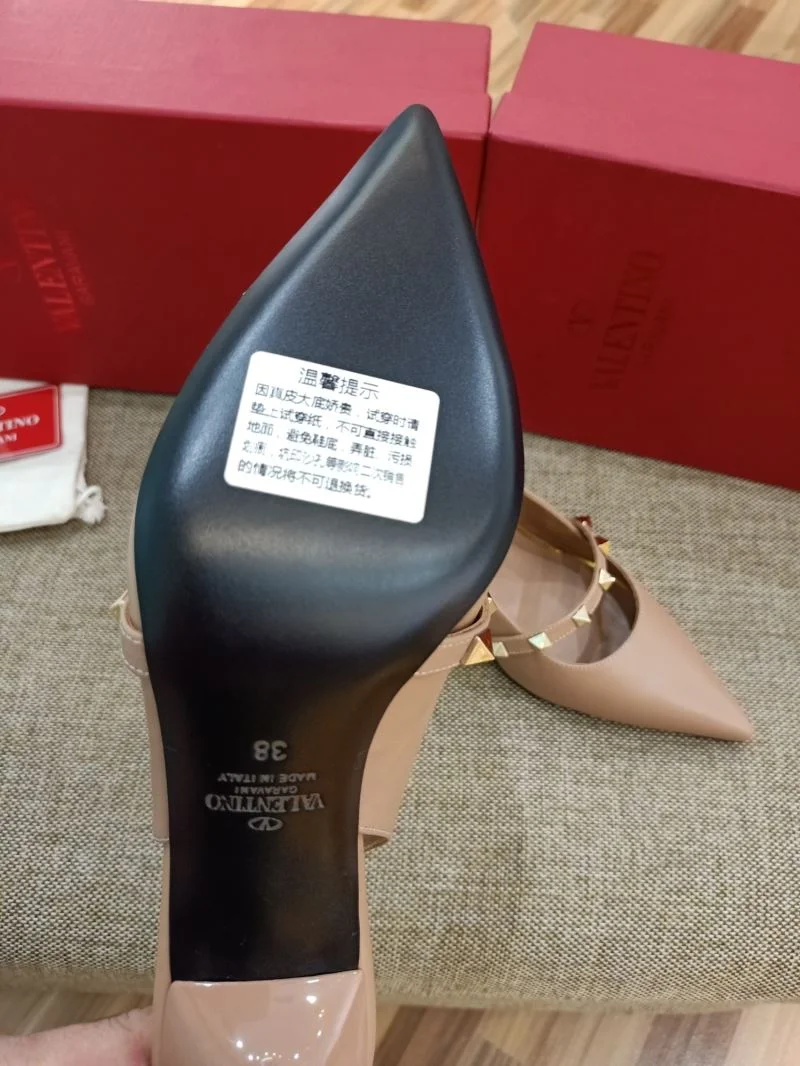 Breathable Valentino Sandals 36692