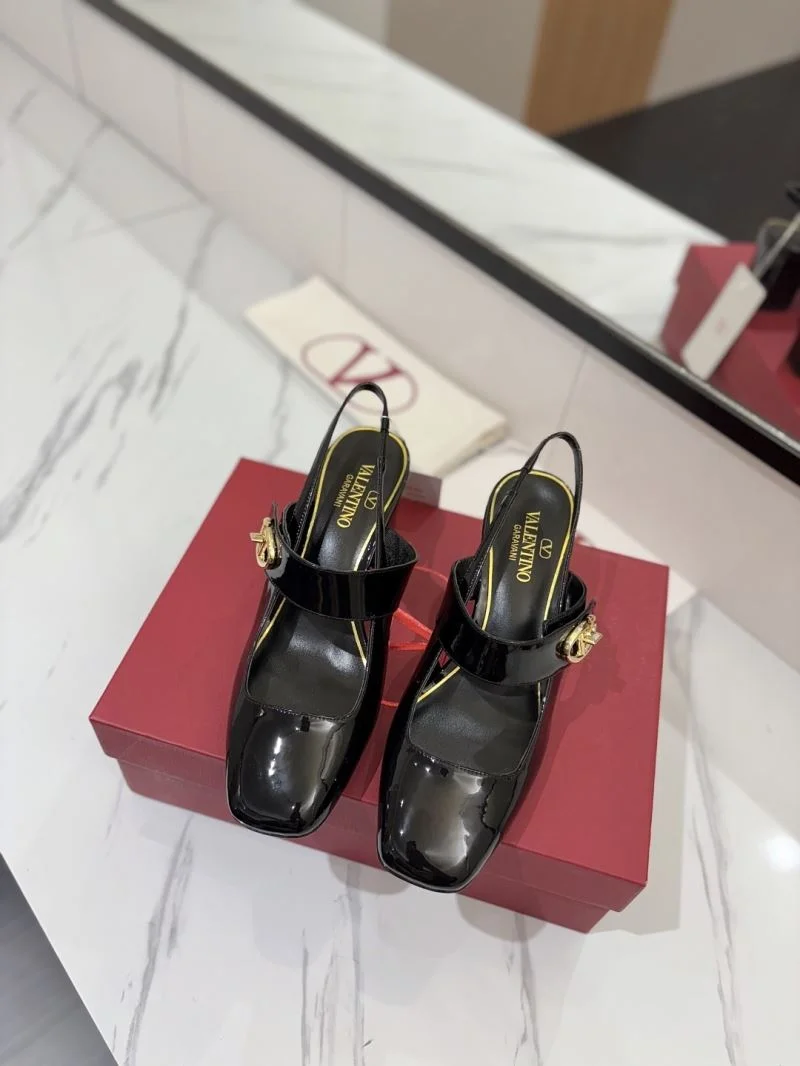 Valentino Sandals FlexibleFit 36700