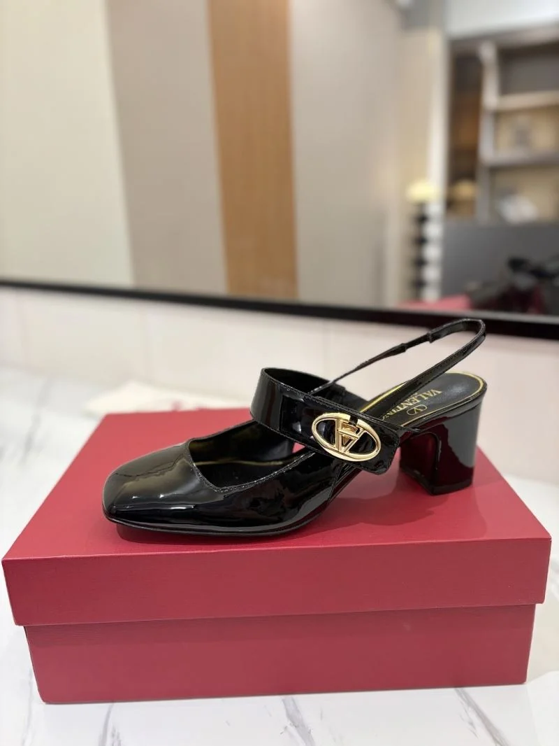 Valentino Sandals FlexibleFit 36700