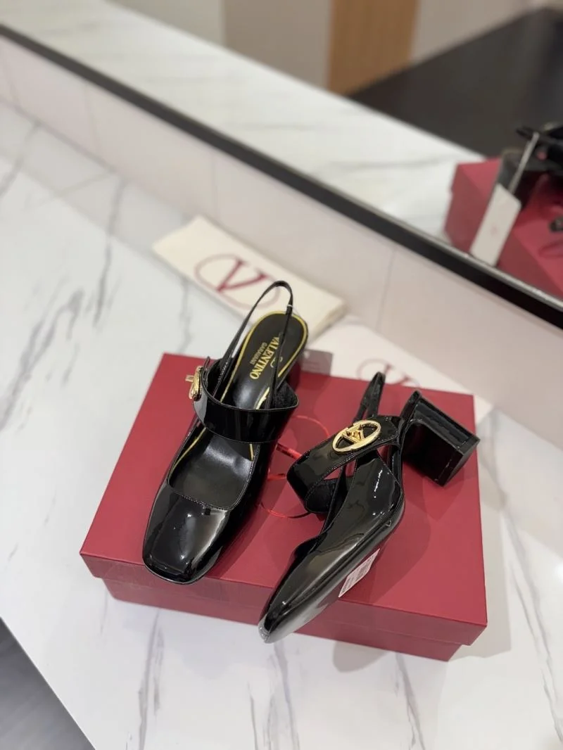 Valentino Sandals FlexibleFit 36700