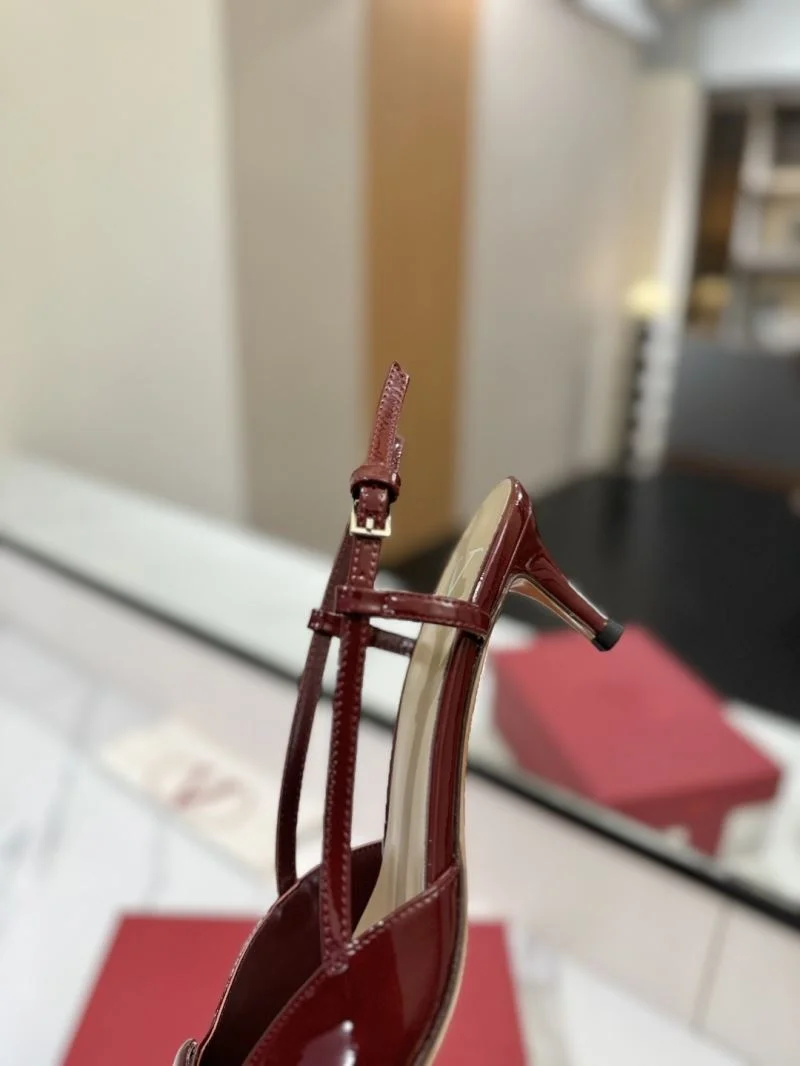 OnTrend Valentino Sandals 36684