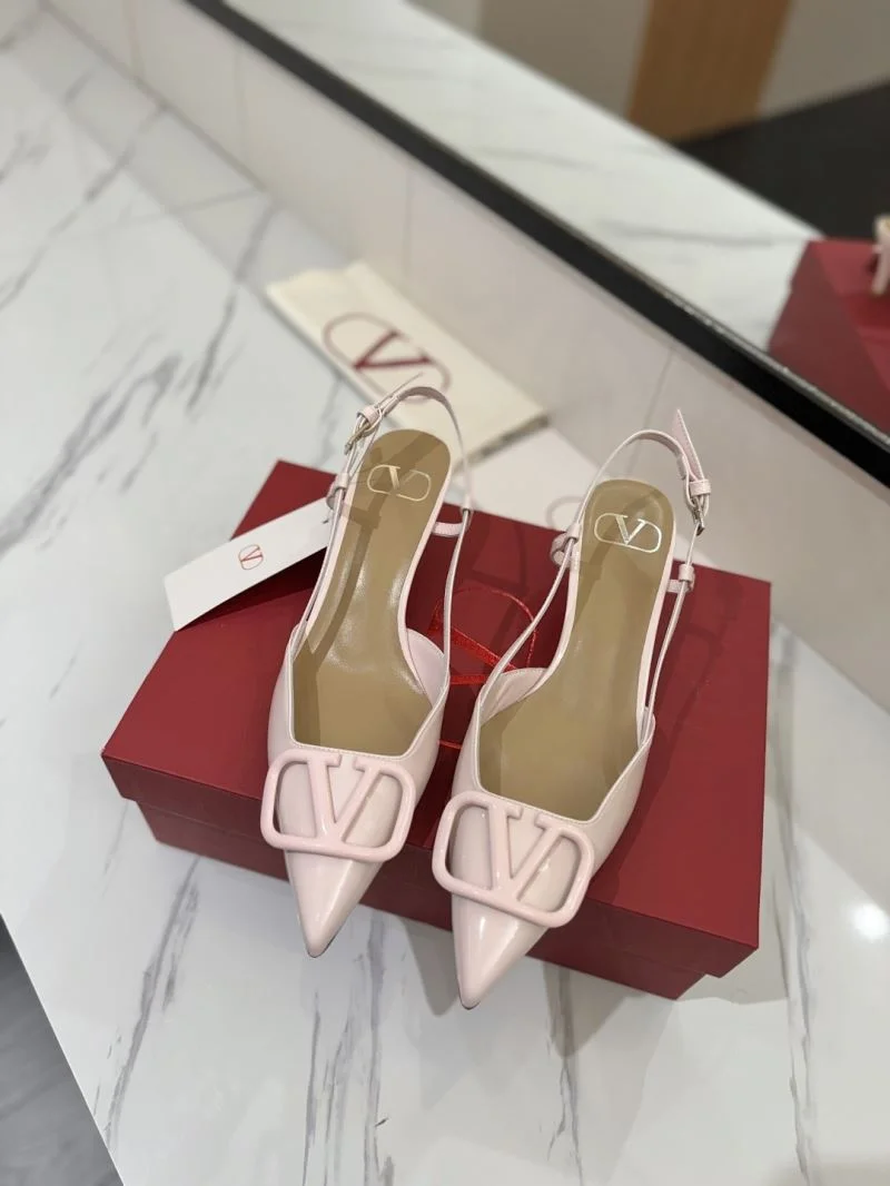 Cozy Valentino Sandals 36683