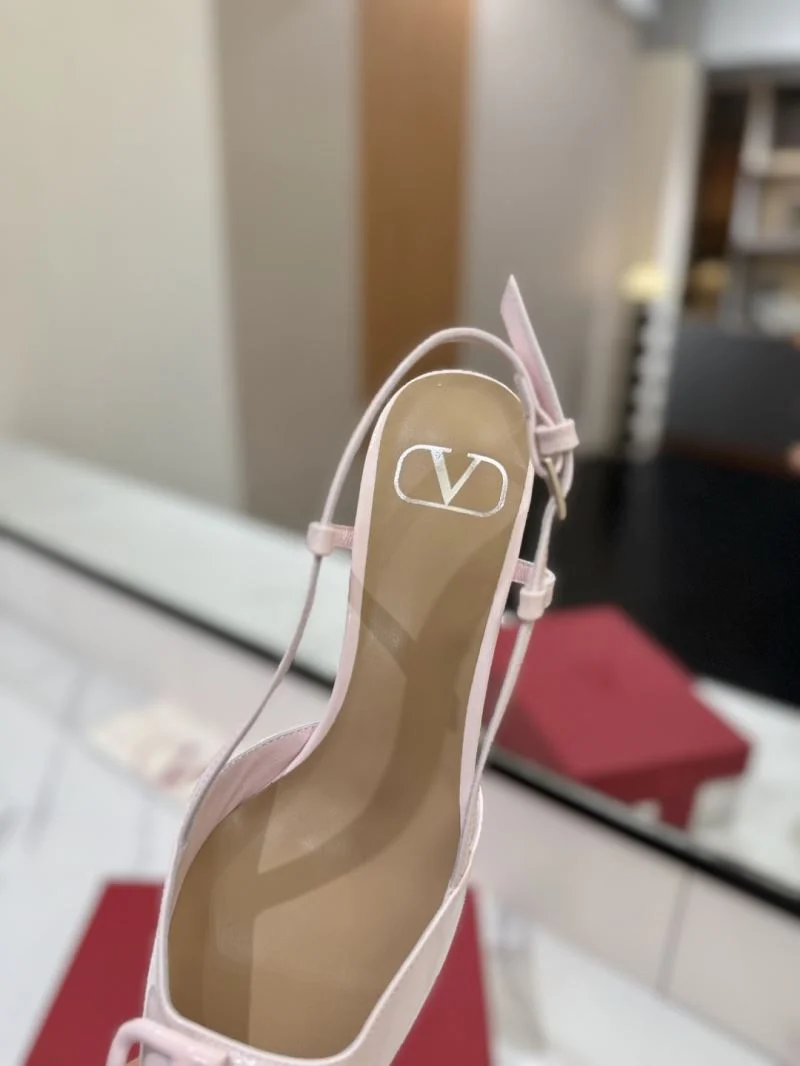 Cozy Valentino Sandals 36683