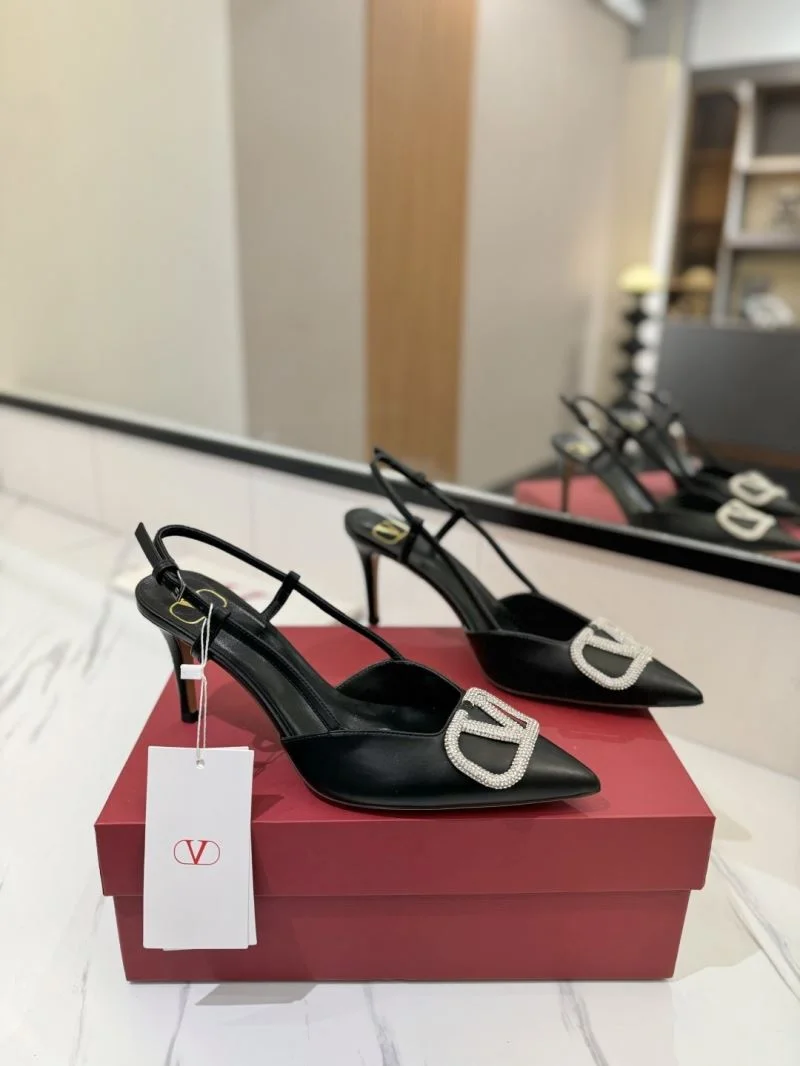 SoftTouch Valentino Sandals 36661