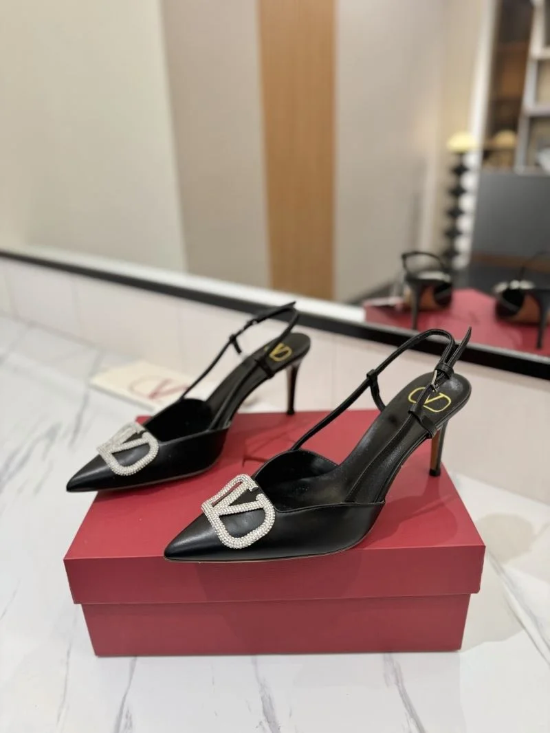 SoftTouch Valentino Sandals 36661