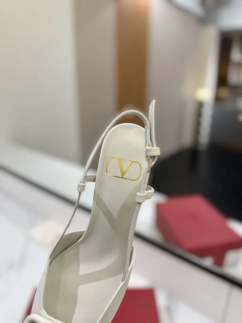 Unisex Valentino Sandals 36662