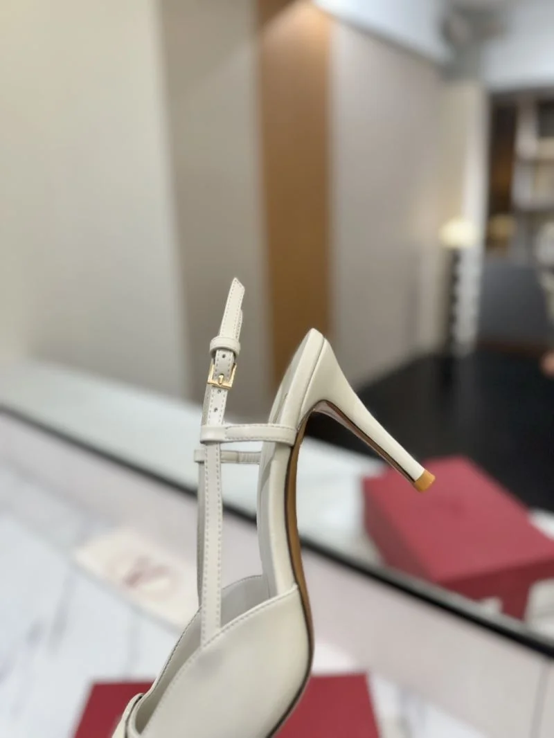 Unisex Valentino Sandals 36662