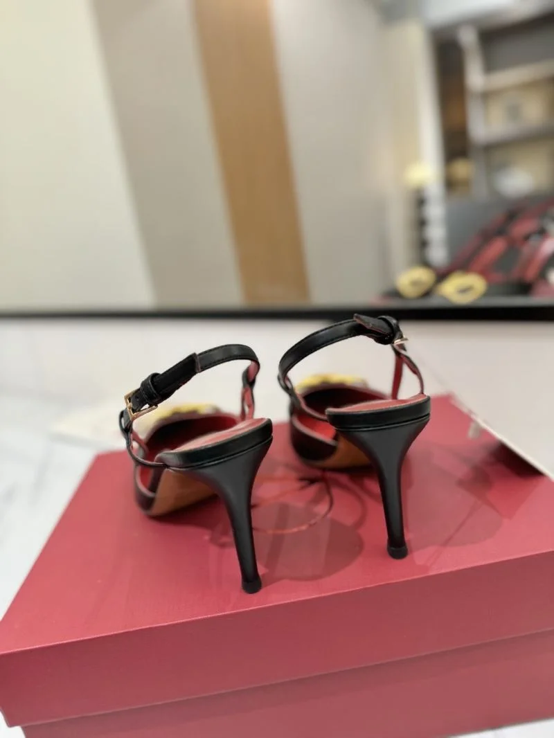 Valentino Sandals Bright 36671