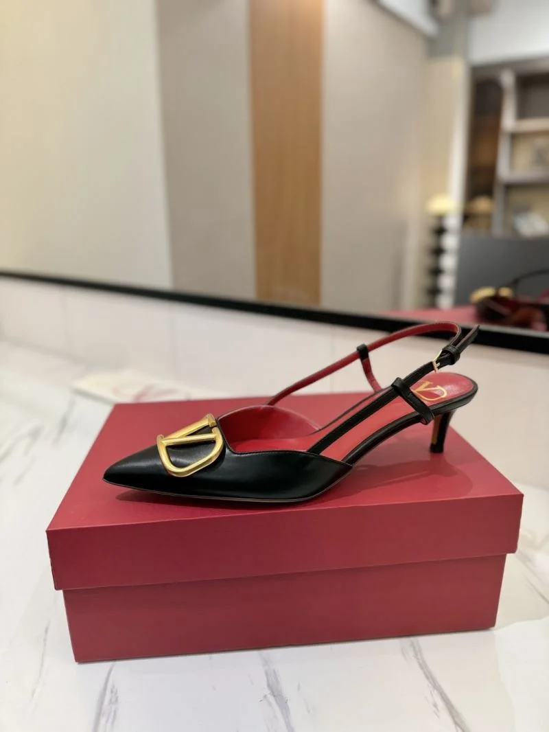 Valentino Sandals Fashionable 36659