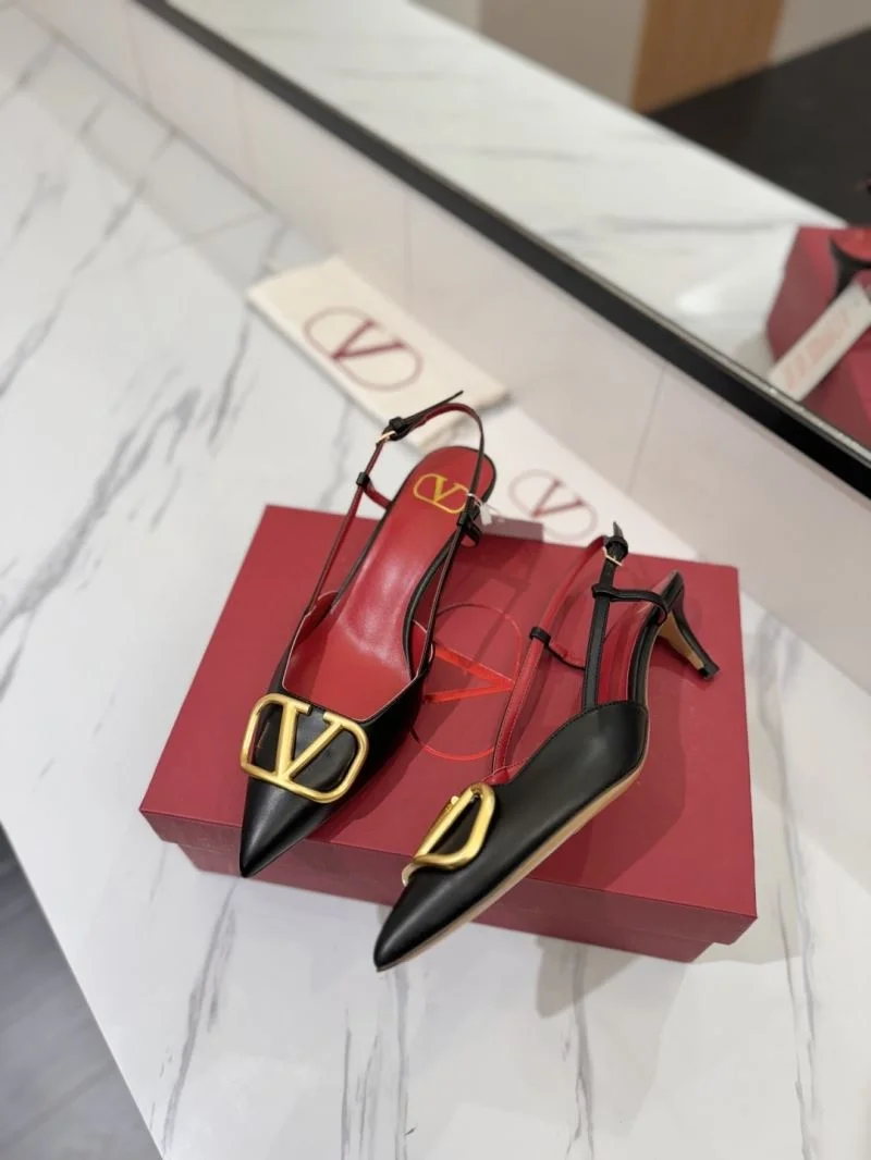 Valentino Sandals Fashionable 36659