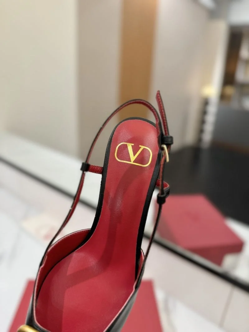 Valentino Sandals Fashionable 36659