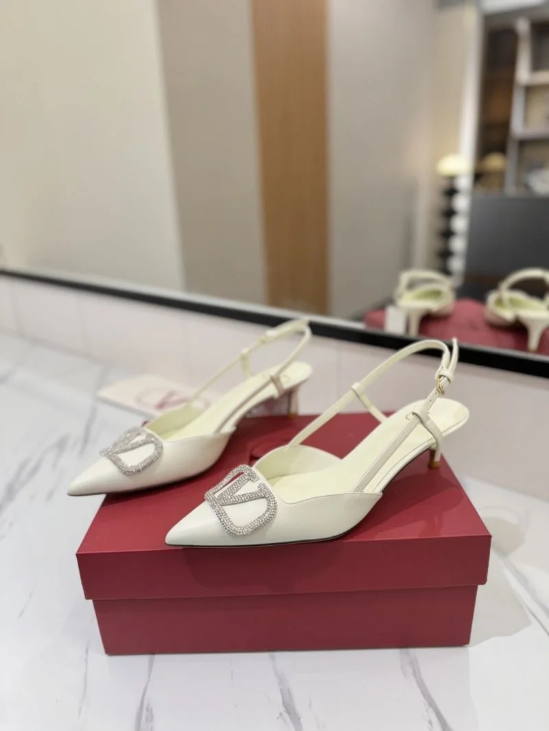 FreshLook Valentino Sandals 36664