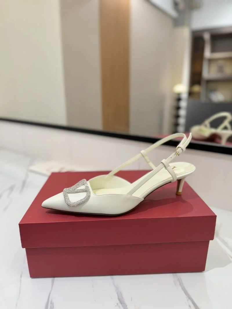 FreshLook Valentino Sandals 36664