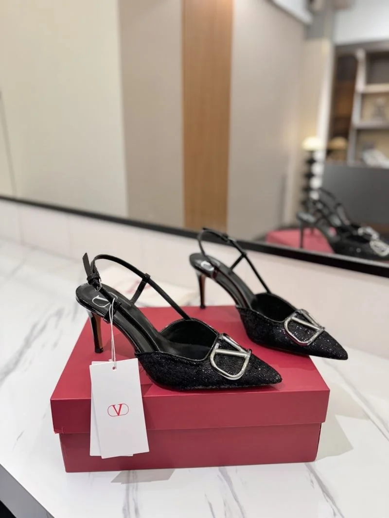 Valentino Sandals Resilient 36640
