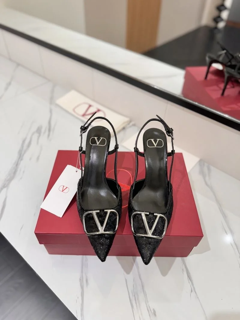 Valentino Sandals Resilient 36640