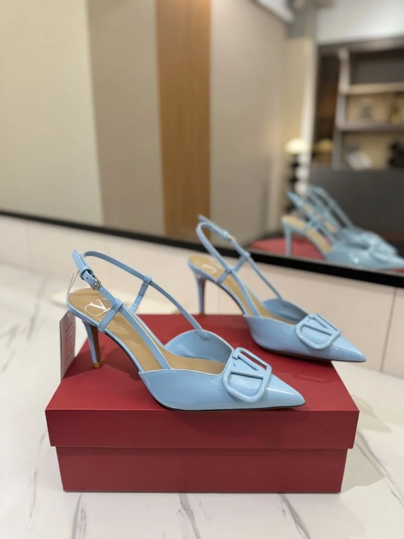 Durable Valentino Sandals 36648