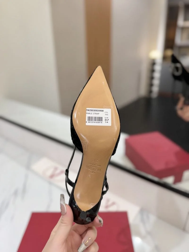 SportInspired Valentino Sandals 36647