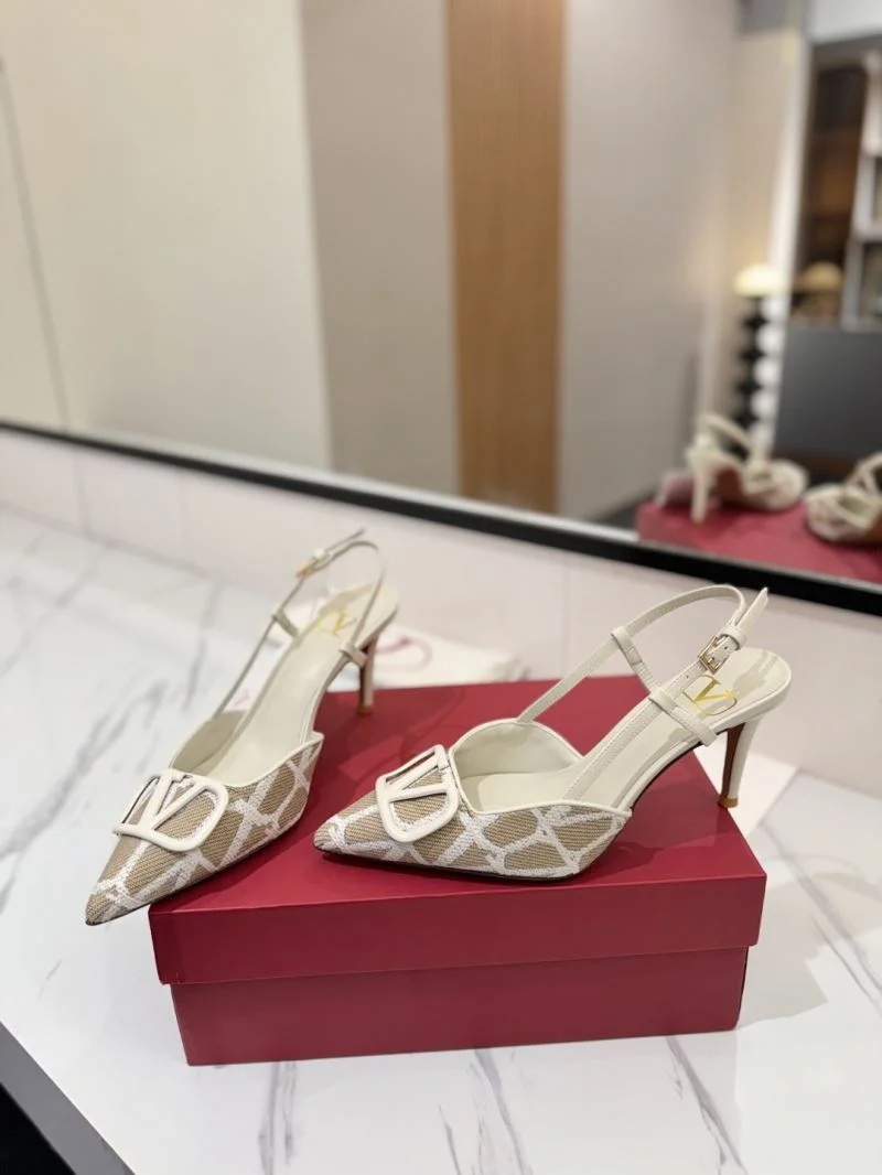 Valentino Sandals Original 36652