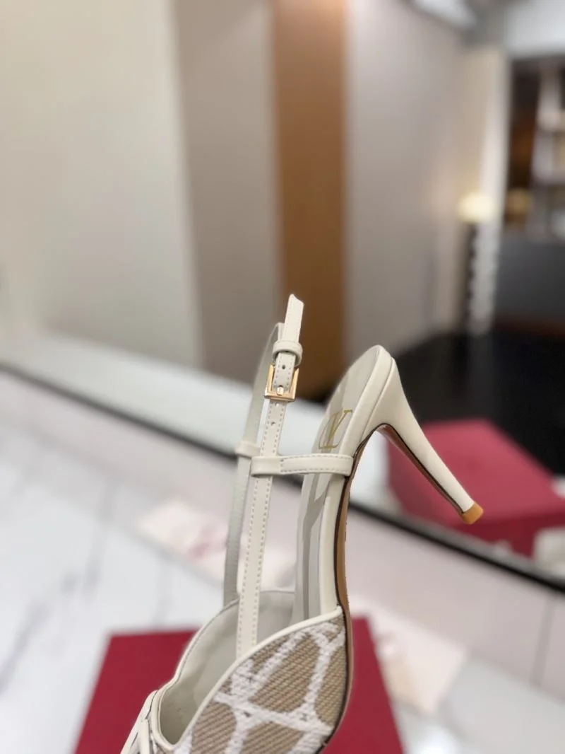Valentino Sandals Original 36652