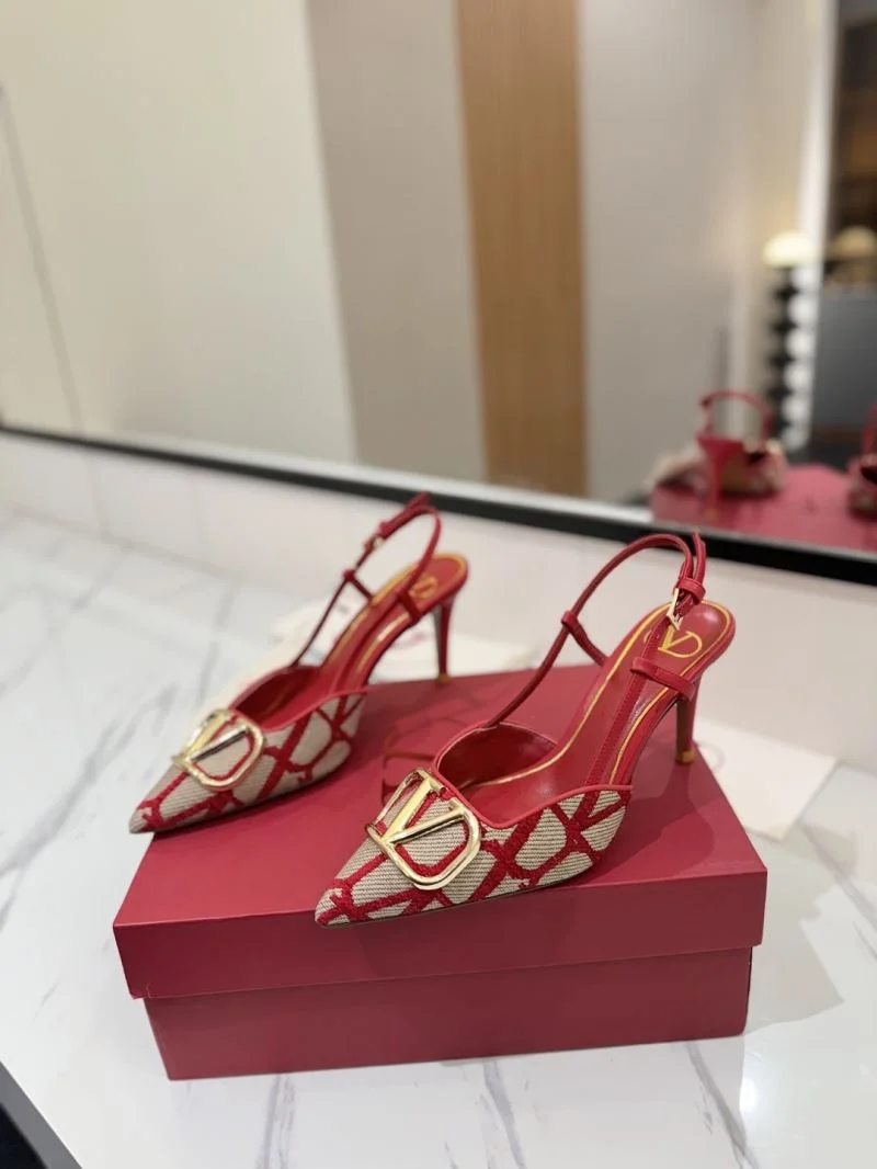 Valentino Sandals NewStyle 36653
