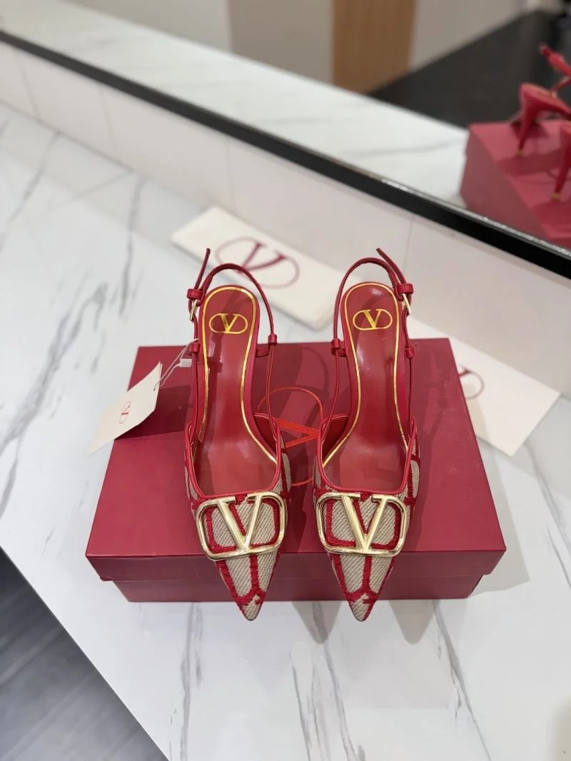 Valentino Sandals NewStyle 36653
