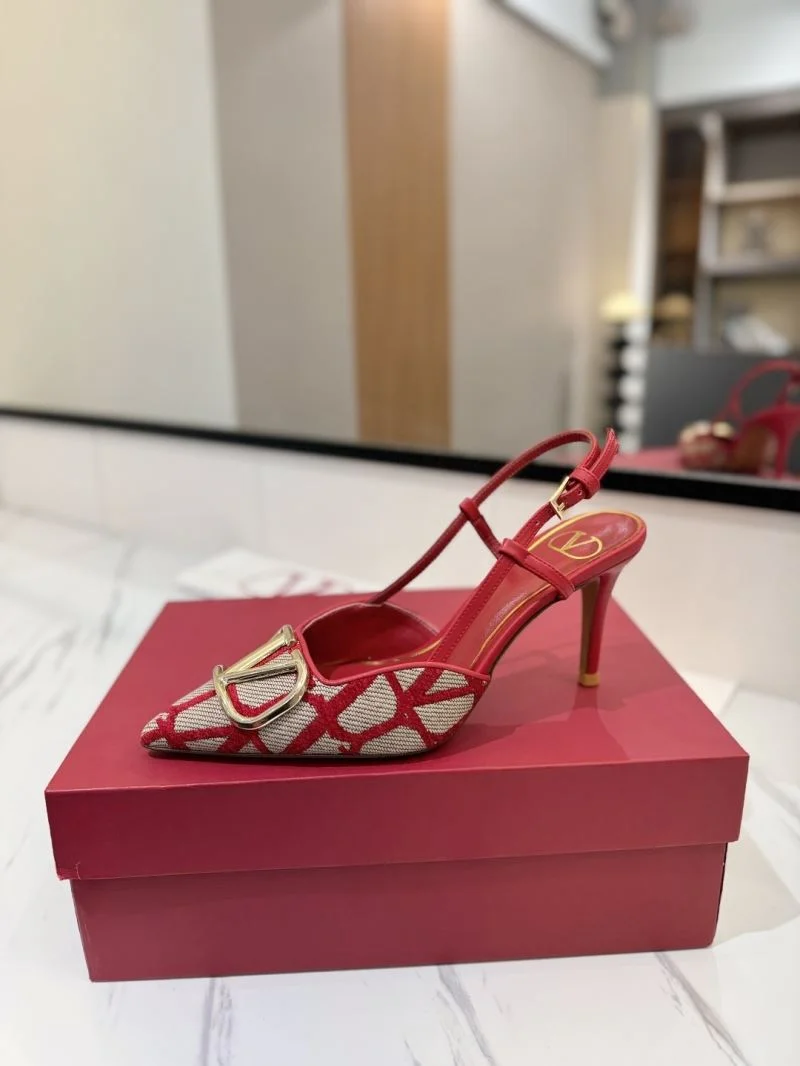Valentino Sandals NewStyle 36653
